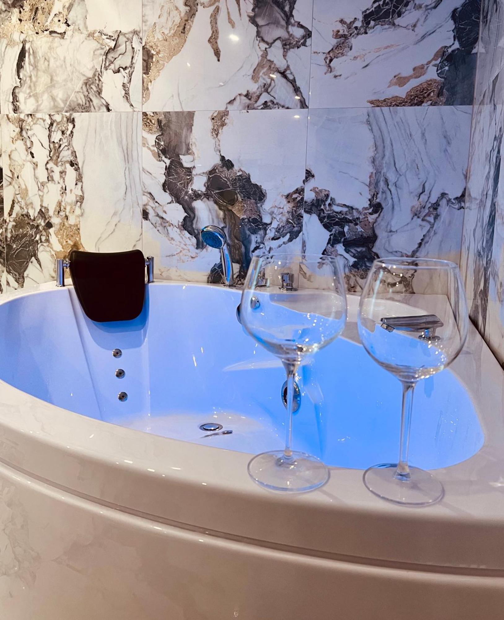 Apartamenty Modrzewiowa Zator Piotrowice  외부 사진