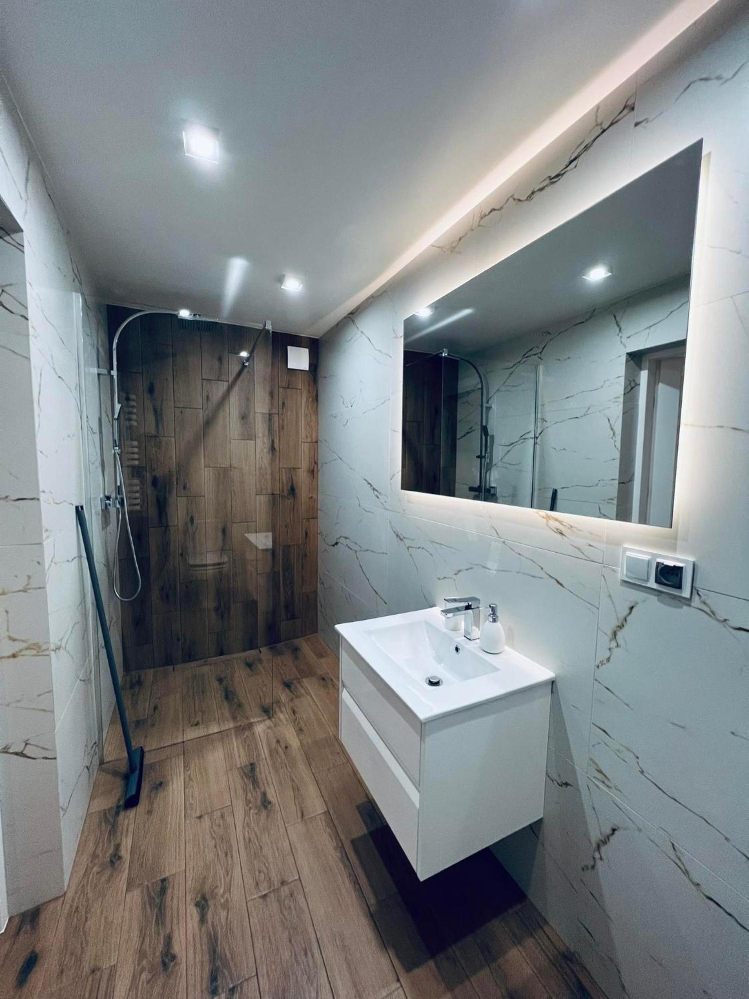 Apartamenty Modrzewiowa Zator Piotrowice  외부 사진